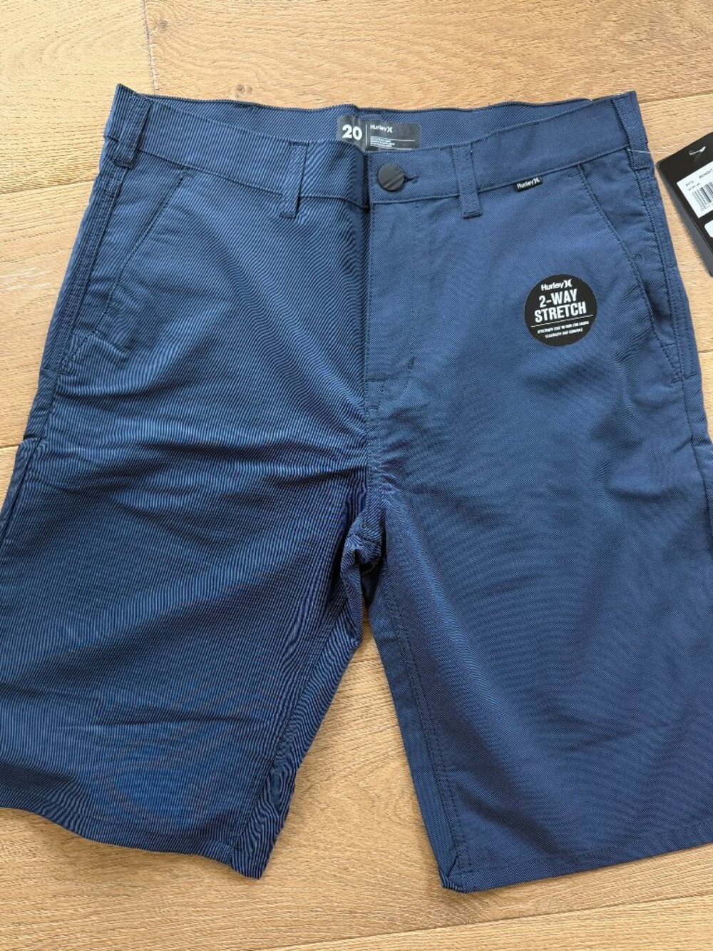 Hurley Boys XL  2 way stretch shorts